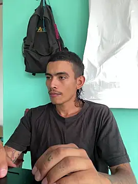 Snapshot of sorry-mom69 chatting on February 16, 9:24 pm sorry-mom69 online show from February 16, 9:24 pm