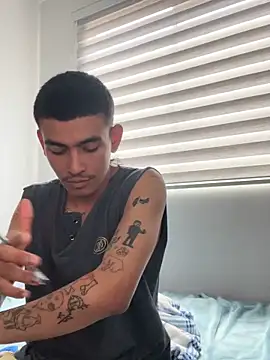 sorry-mom69 online show from November 11, 5:52 pm