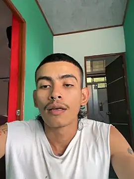 Snapshot of sorry-mom69 chatting on February 10, 8:19 pm sorry-mom69 online show from February 10, 8:19 pm