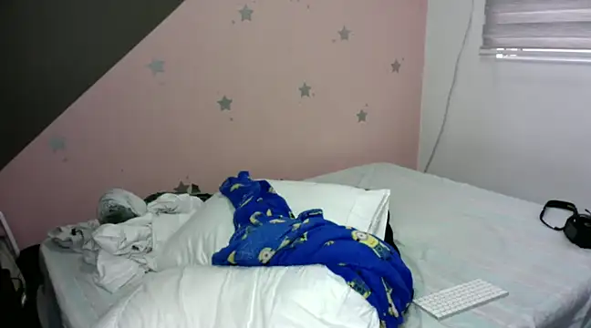 Snapshot of sorry-mom69 chatting on February 5, 8:57 pm sorry-mom69 online show from February 5, 8:57 pm