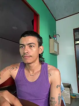 Snapshot of sorry-mom69 chatting on March 1, 11:43 am sorry-mom69 online show from March 1, 11:43 am