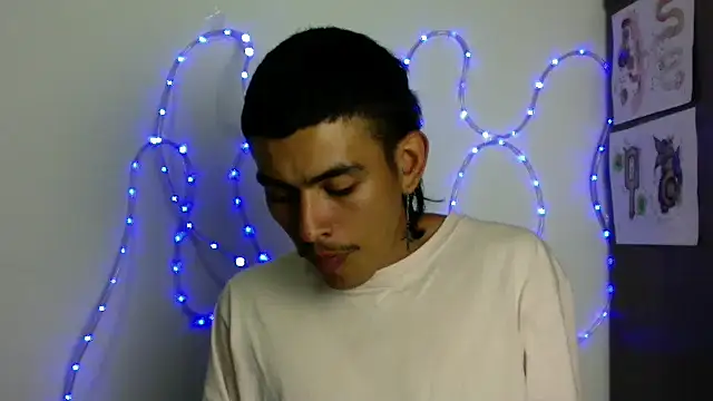 sorry-mom69 online show from November 28, 2:01 am