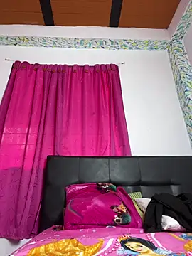 sorry-mom69 online show from March 19, 8:20 pm