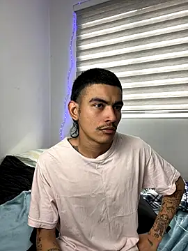 sorry-mom69 online show from November 15, 5:50 pm