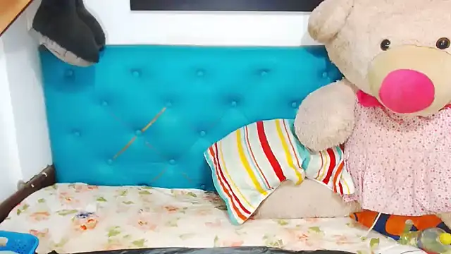 Snapshot of XNASTYEBONYXXX chatting on October 31, 10:27 pm XNASTYEBONYXXX online show from October 31, 10:27 pm