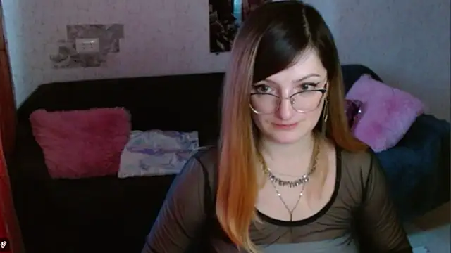 Arielsssplash online show from November 26, 8:03 am