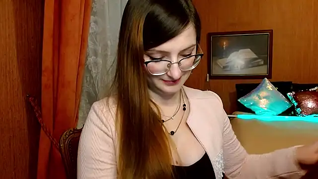 Arielsssplash online show from December 4, 2:42 pm