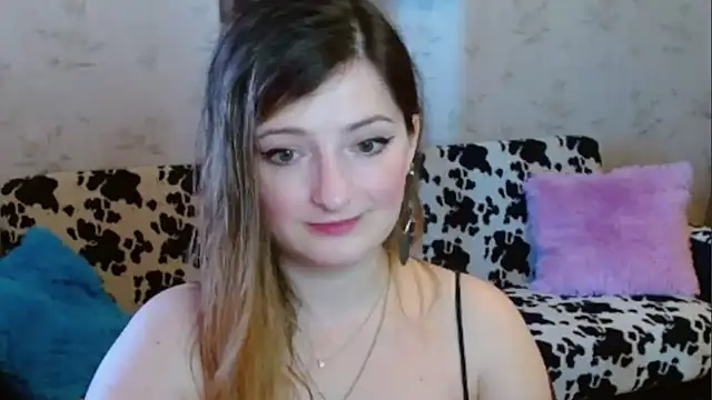 Arielsssplash online show from September 24, 7:04 am