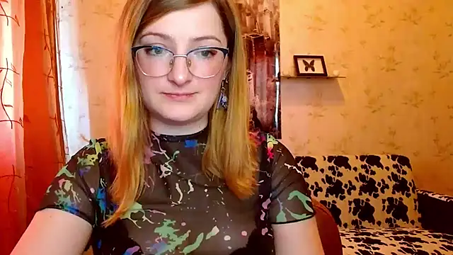 Arielsssplash online show from March 13, 8:04 am