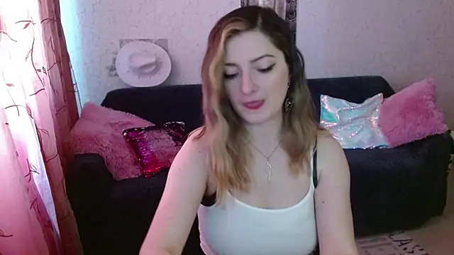 Arielsssplash online show from May 14, 9:17 am