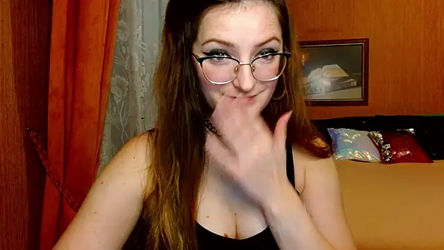Arielsssplash online show from December 23, 2:39 pm
