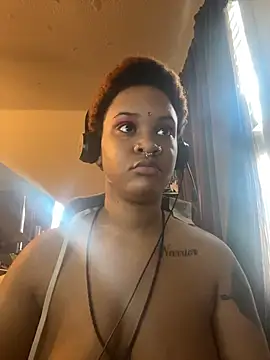 nickytheehawtie online show from February 17, 4:04 pm