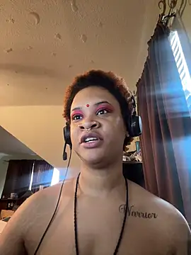 nickytheehawtie online show from February 20, 6:10 pm