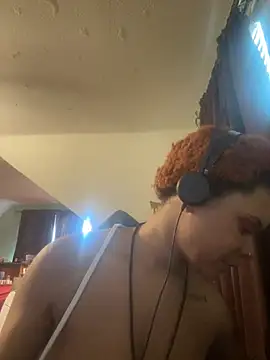 nickytheehawtie online show from February 19, 3:09 pm