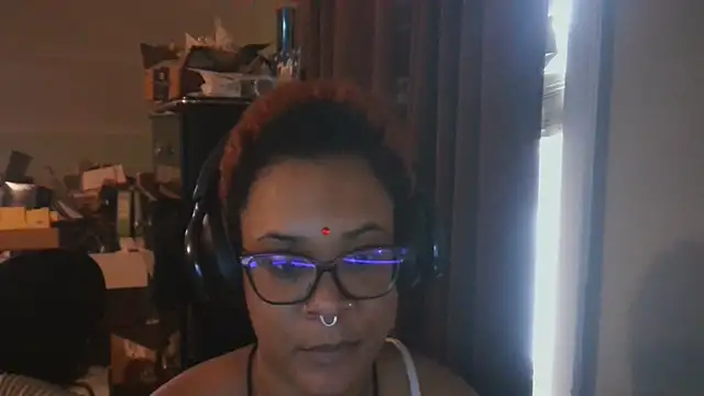 nickytheehawtie online show from February 6, 6:26 pm