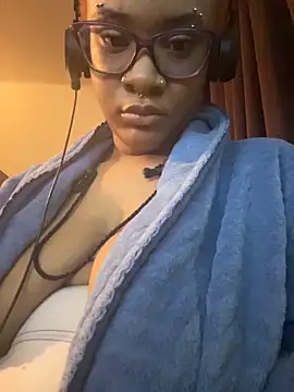 nickytheehawtie online show from March 23, 1:22 pm