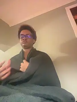 nickytheehawtie online show from February 25, 9:20 am