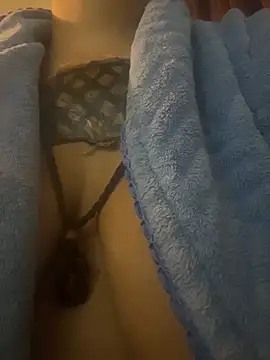 nickytheehawtie online show from March 29, 4:08 pm