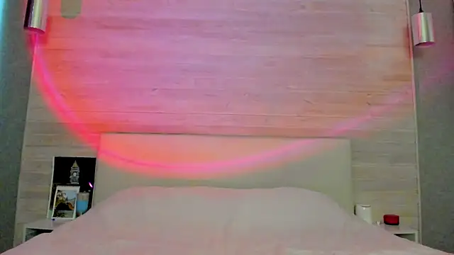 Snapshot of molly_hunt_ chatting on February 26, 3:50 am molly hunt online show from February 26, 3:50 am