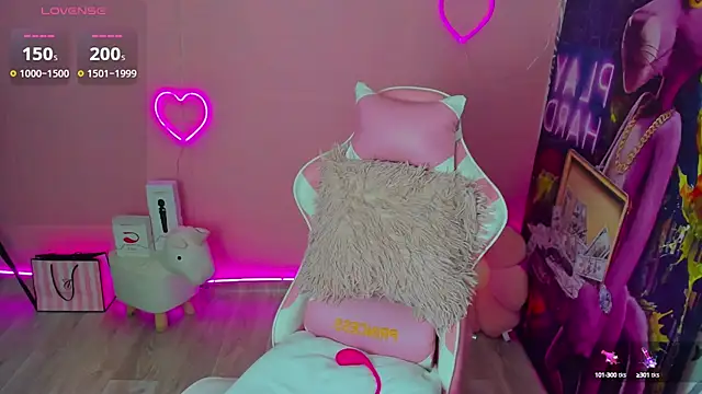 ArielSpell online show from September 26, 8:05 pm