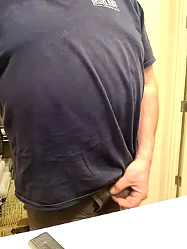 mrwizard4570 online show from March 4, 8:00 am