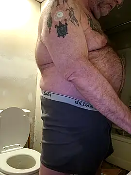 mrwizard4570 online show from April 9, 3:08 am