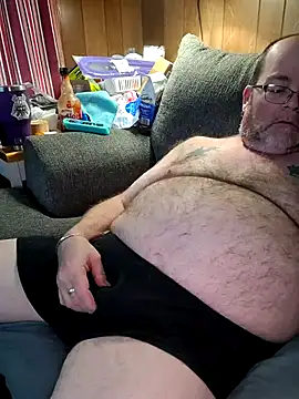 mrwizard4570 online show from April 16, 11:11 am