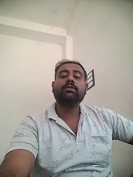 Soumik94 online show from March 4, 7:27 am