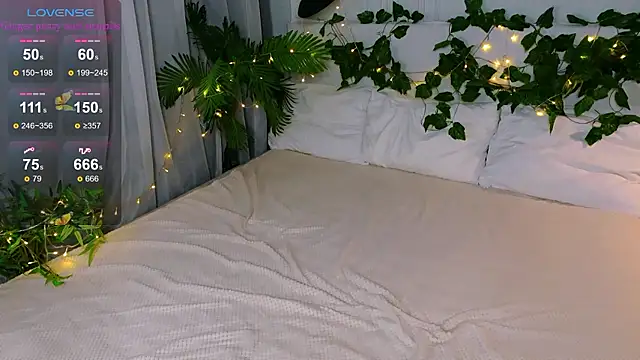Snapshot of Elfa_Mirielle chatting on July 7, 6:47 am Elfa Mirielle online show from July 7, 6:47 am