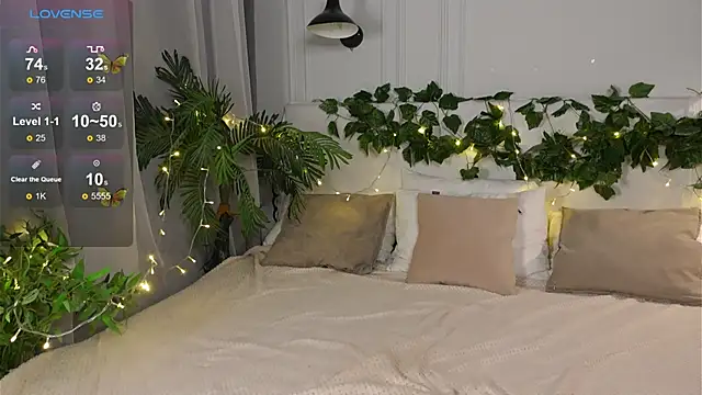 Elfa Mirielle online show from December 23, 6:56 am