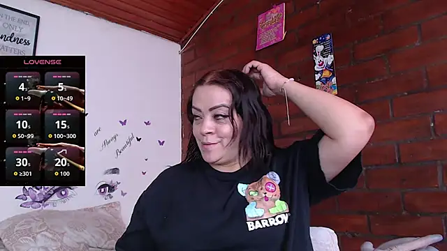 LIila28six online show from April 16, 3:13 pm