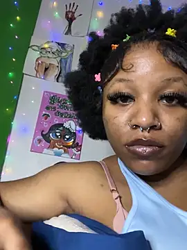Kayyummy98 online show from December 9, 6:45 am