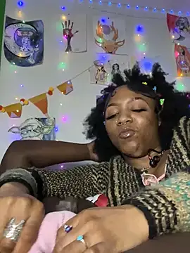 Kayyummy98 online show from December 2, 2:26 am