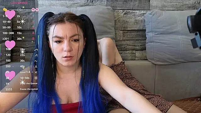 Vika loves you online show from June 4, 3:33 am
