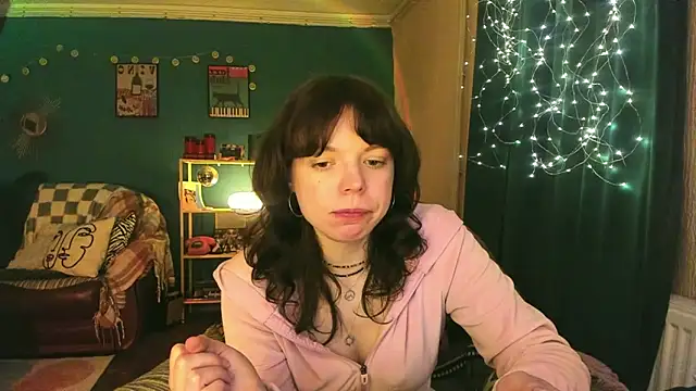 ClancyMorissey online show from March 12, 8:13 pm