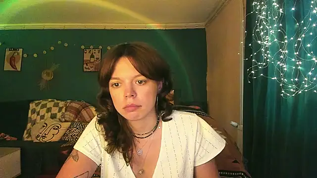 Snapshot of ClancyMorissey chatting on June 7, 5:18 pm ClancyMorissey online show from June 7, 5:18 pm