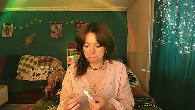 Snapshot of ClancyMorissey chatting on July 20, 4:53 pm ClancyMorissey online show from July 20, 4:53 pm