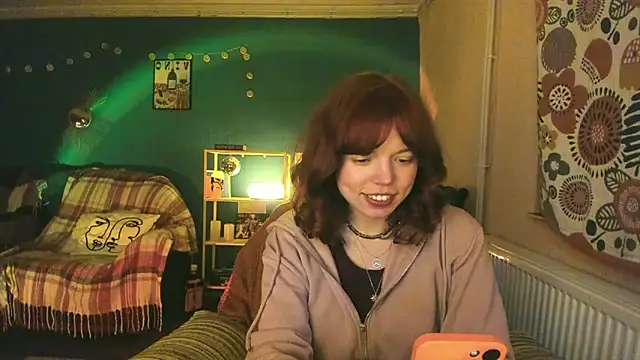 ClancyMorissey online show from March 6, 8:48 pm