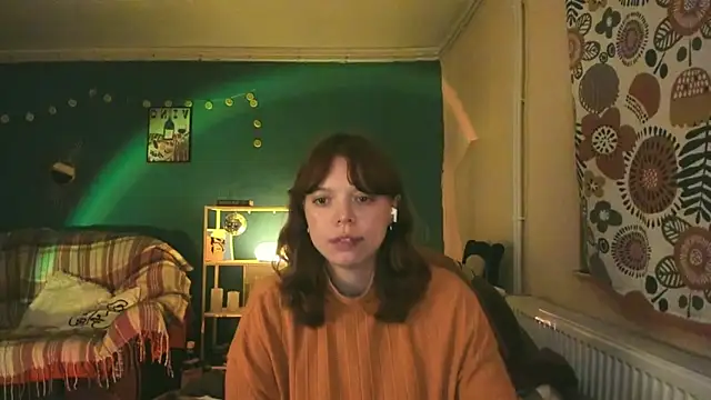 ClancyMorissey online show from March 4, 8:38 pm