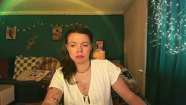 Snapshot of ClancyMorissey chatting on June 27, 5:08 pm ClancyMorissey online show from June 27, 5:08 pm
