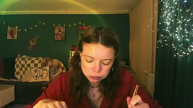 Snapshot of ClancyMorissey chatting on June 11, 6:38 pm ClancyMorissey online show from June 11, 6:38 pm