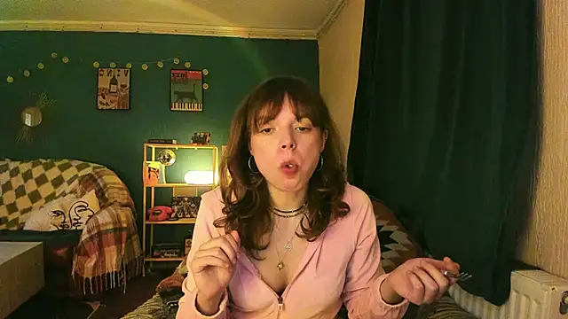 ClancyMorissey online show from November 4, 8:12 pm