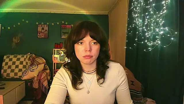 ClancyMorissey online show from April 4, 4:57 pm