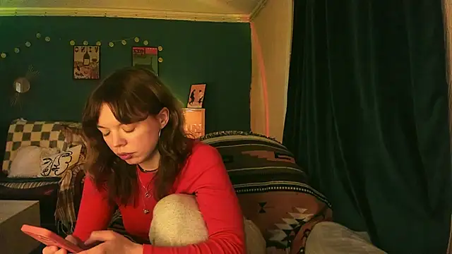 ClancyMorissey online show from November 17, 8:24 pm