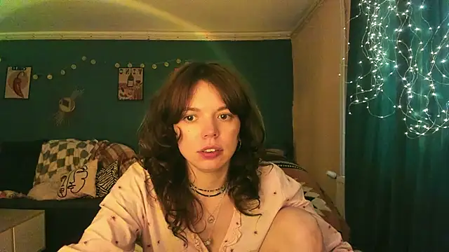 ClancyMorissey online show from May 26, 5:22 pm