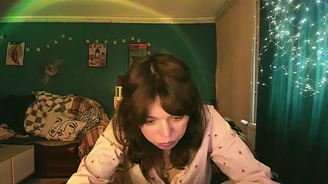 ClancyMorissey online show from May 6, 4:44 pm