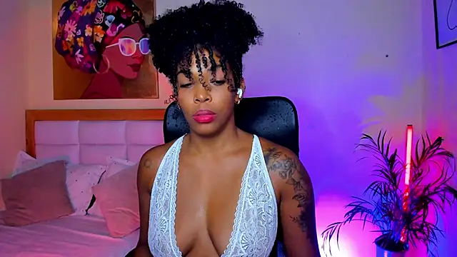 AitanaBrown  online show from April 2, 3:19 pm