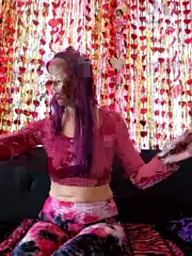 Adrina Drake online show from February 22, 5:36 pm