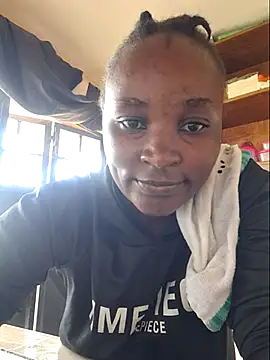 Samia Queen online show from January 5, 1:36 pm