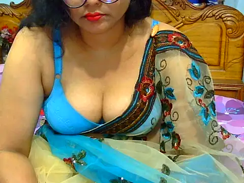Daneldayna online show from April 19, 11:11 am